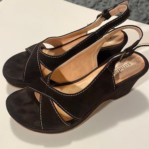 Sundance Catalog Pumps